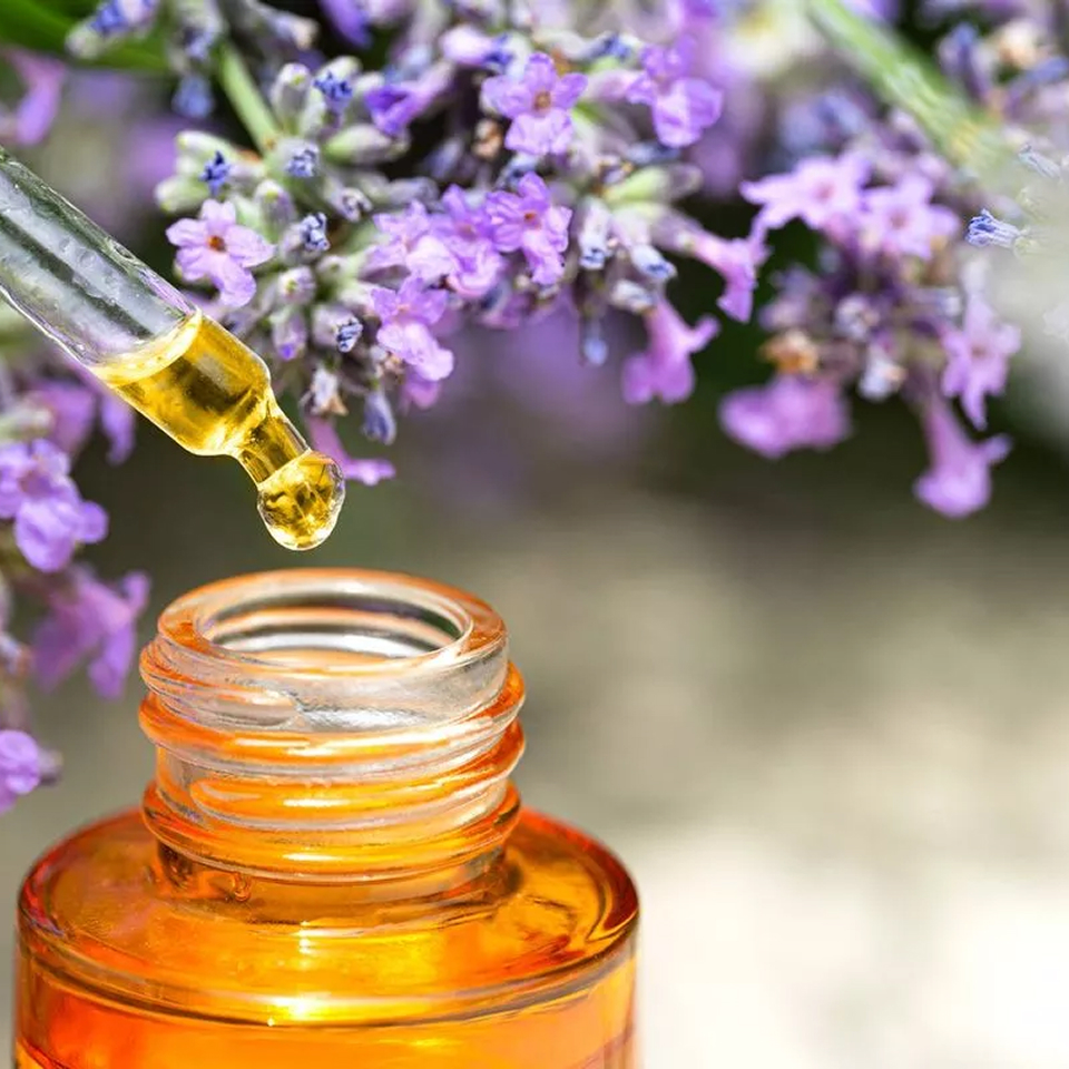 Natural botanical ingredients — essential oil dropper